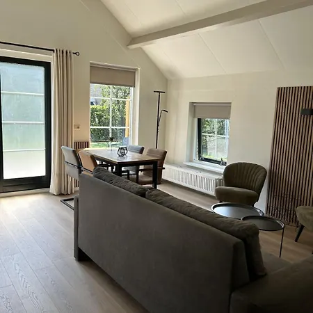 In Aan De Rand Het Bos *