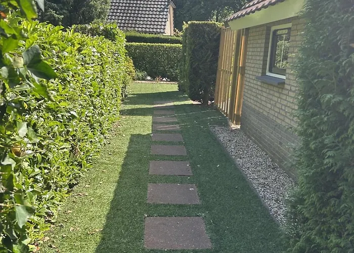 In Aan De Rand Het Bos Semesterbostad Lunteren