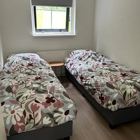 Сasa de vacaciones In Aan De Rand Het Bos Lunteren