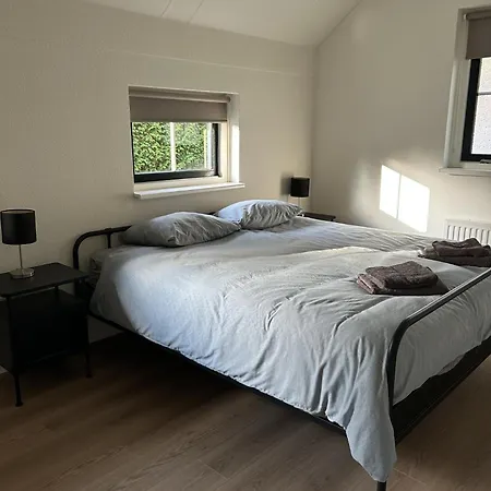 Holiday home In Aan De Rand Het Bos Lunteren